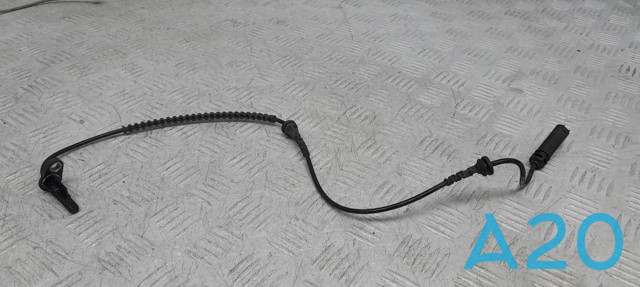 Датчик АБС (ABS) передний 34526895881 BMW