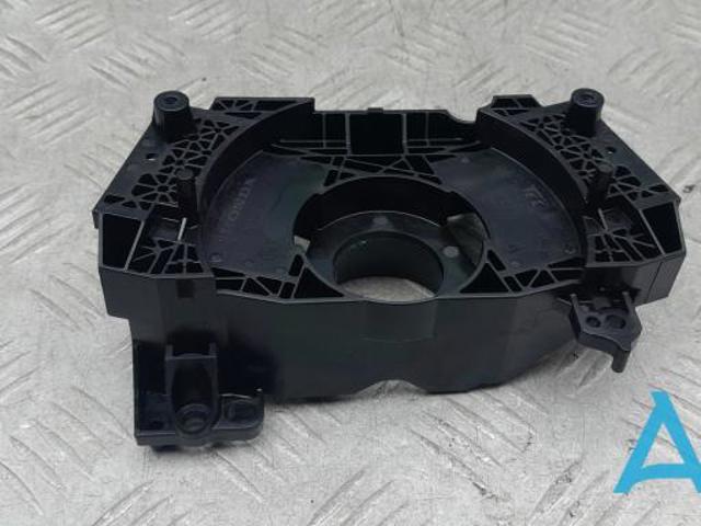 Переключатель подрулевой, центральная часть 35251T5AB02 HONDA