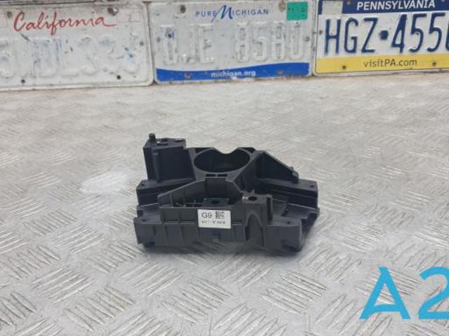 HONDA 35251T5AB02 Переключатель подрулевой, центральная часть в наличии Николаев