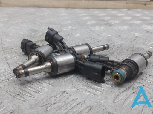 Топливные форсунки 353102B160 HYUNDAI