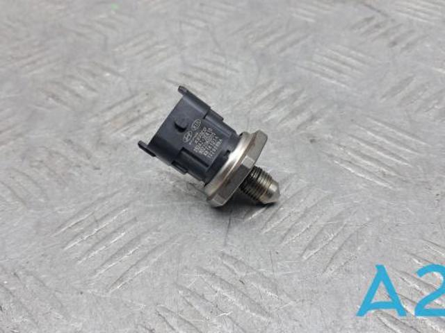 HYUNDAI 353422E610 Датчик давления топлива в наличии Ровно