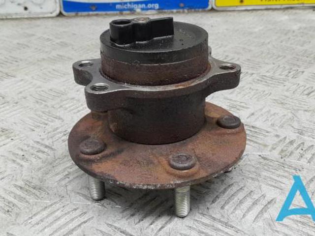 Ступицы задних колес 3785A063 MITSUBISHI
