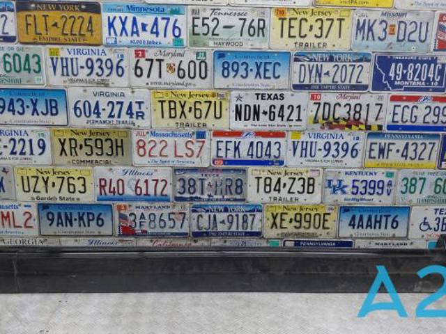 39849311 VOLVO Накладка (молдинг) порога наружная правая купить в Каменское