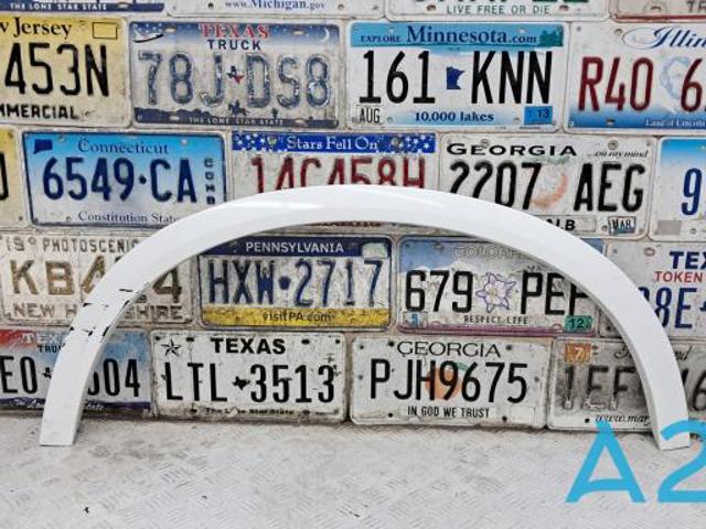 39849961 VOLVO Расширитель (накладка) арки заднего крыла левый купить в Украина