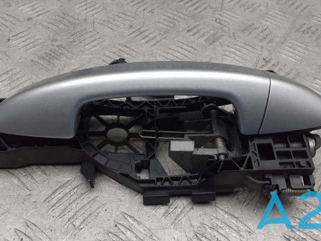 VAG 3C0837206GRU Ручка двери правой наружная передняя/задняя в наличии Днепр