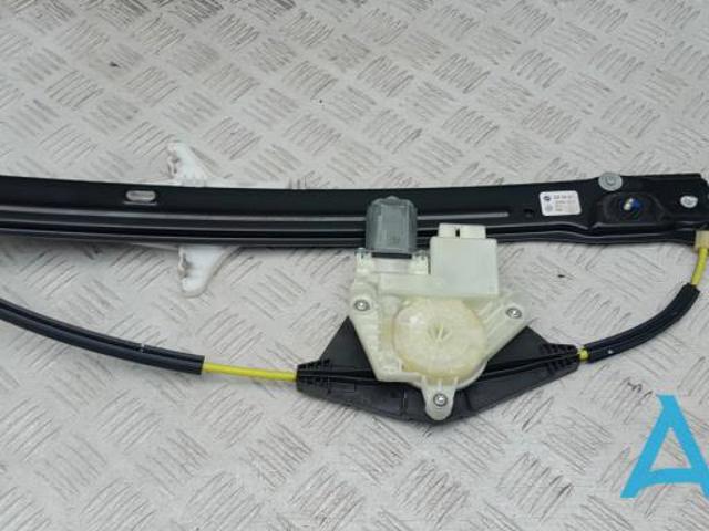 Стеклоподъемник левой задней двери 3CM839461 VAG