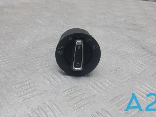 3CM941431WZU Переключатель света фар на "торпедо" купить Черновцы