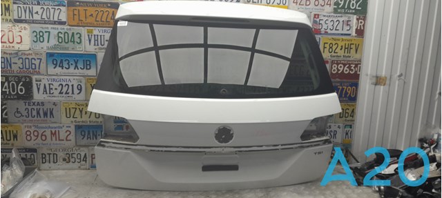 Дверь задняя багажная 3CN827025J VAG