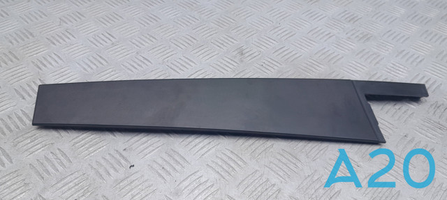VAG 3CN839901B01C Накладка двери задней левой вертикальная в наличии Кривой Рог