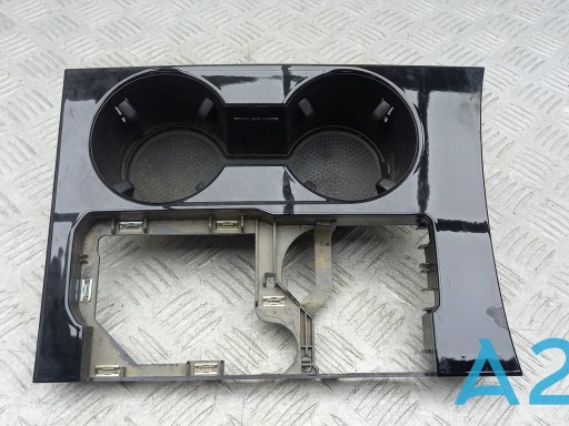 Подстаканник подлокотника центральной консоли 3CN864263HDAF VAG