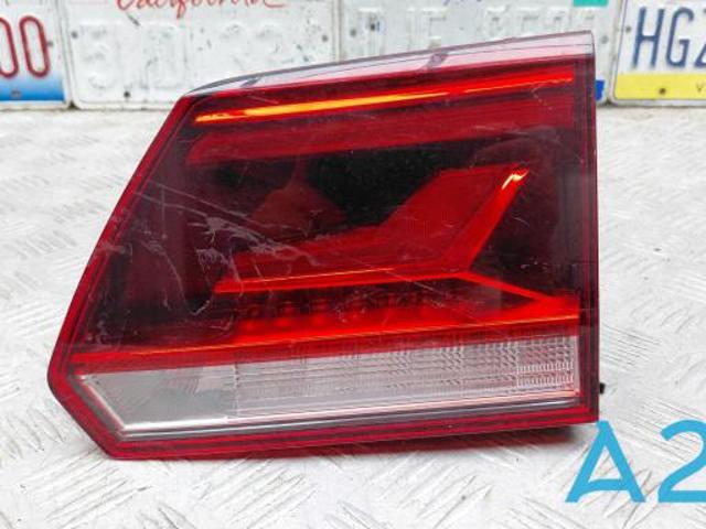 Фонарь задний правый, внутренний 3CN945094D VAG