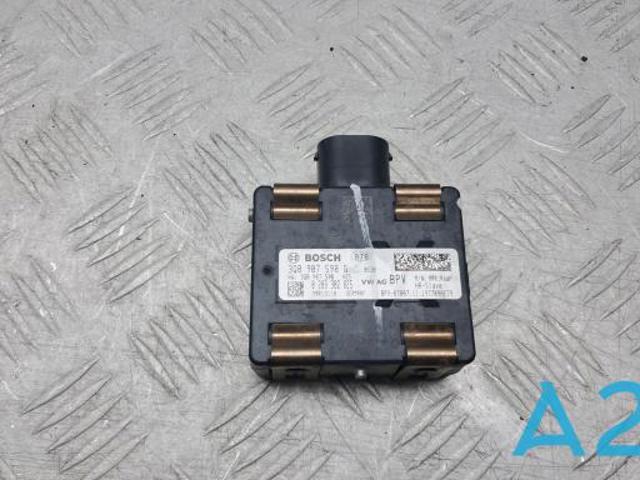 Датчик контроля мертвой зоны, задний 3Q0907590G VAG
