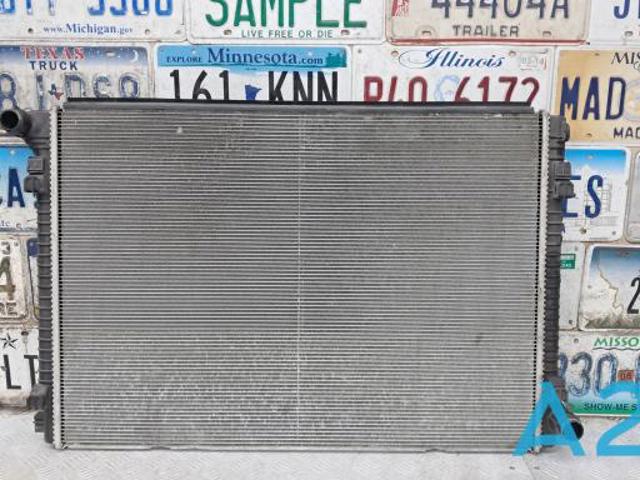 Радиатор охлаждения двигателя 3QF121251C VAG