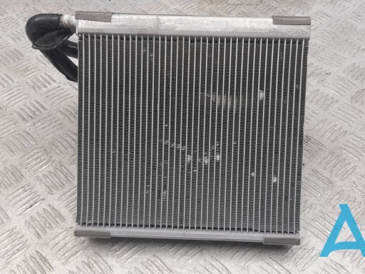Радіатор випаровувача кондиціонера 3QF816103A