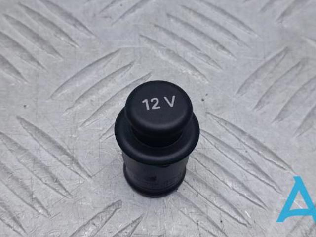 Розетка зажигалки 3R0919311 VAG