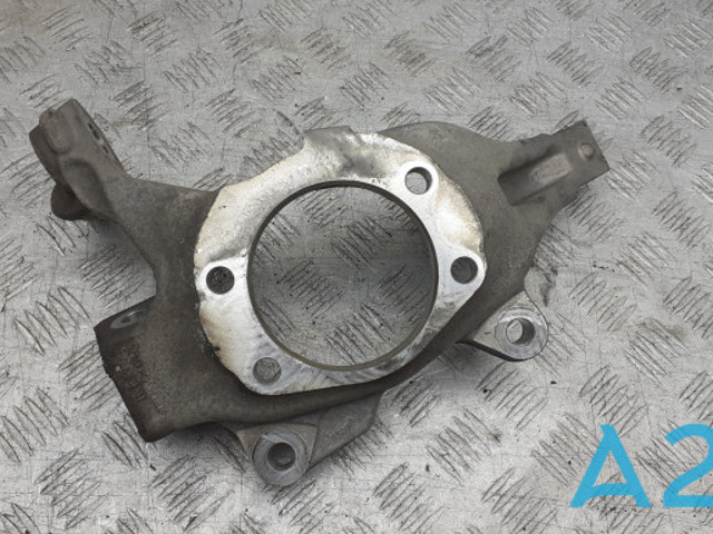Цапфа поворотного кулака 400143JA1A NISSAN
