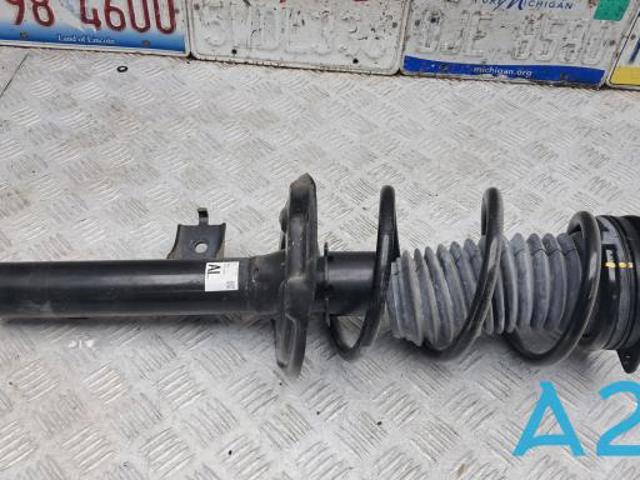 Амортизаторная стойка передняя левая 4060A681 MITSUBISHI