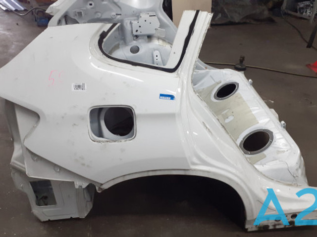 Крыло правое заднее 41002993128 BMW