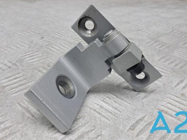 41007377548 BMW Петля двери передней правой купить в Каменское