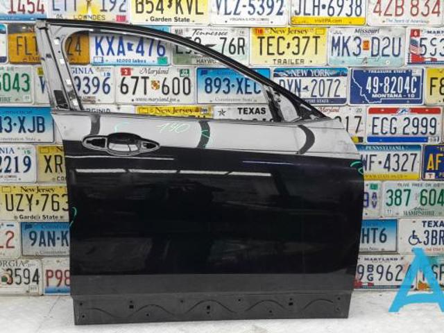 Пассажирская передняя дверь 41008491728 BMW