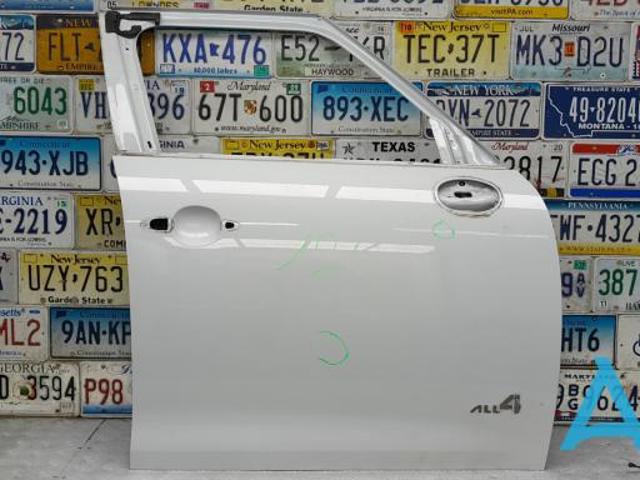 Пассажирская передняя дверь 41009805928 BMW