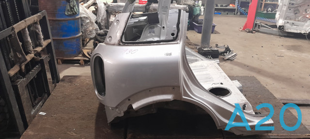 BMW 41009811554 Боковина кузова правая в наличии Каменское