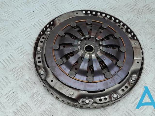 Сцепление и комплектующие 410752B001 HYUNDAI