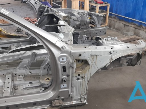 Арка крыла переднего правого 41107259360 BMW