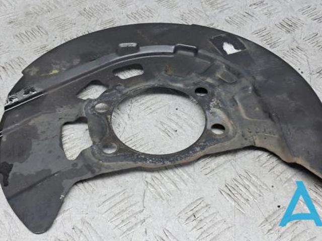 Пыльник тормозного диска переднего левого 411616RA0A NISSAN