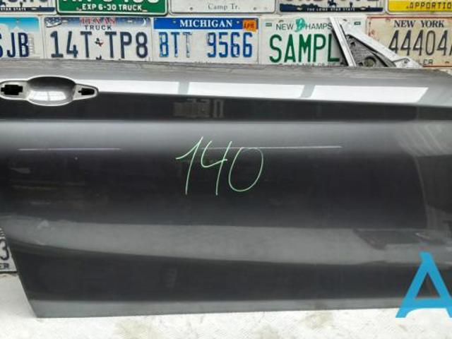 Пассажирская передняя дверь 41525A43C92 BMW