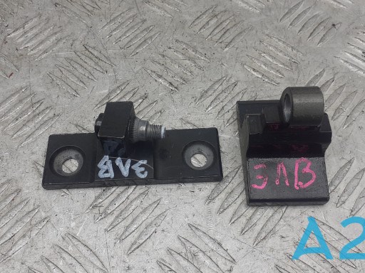 Петля двери задней левой 41527200243 BMW