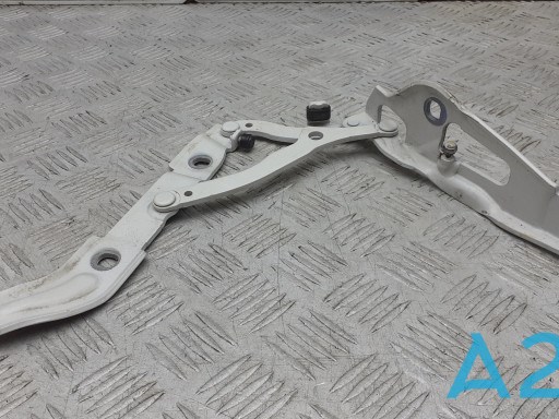 Крепление крышки багажника 41627210676 BMW