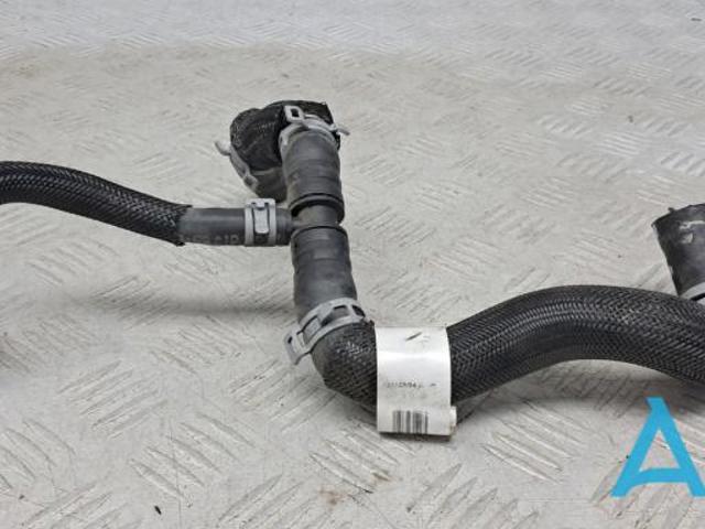 Шланг расширительного бачка, верхний 42569009 GM