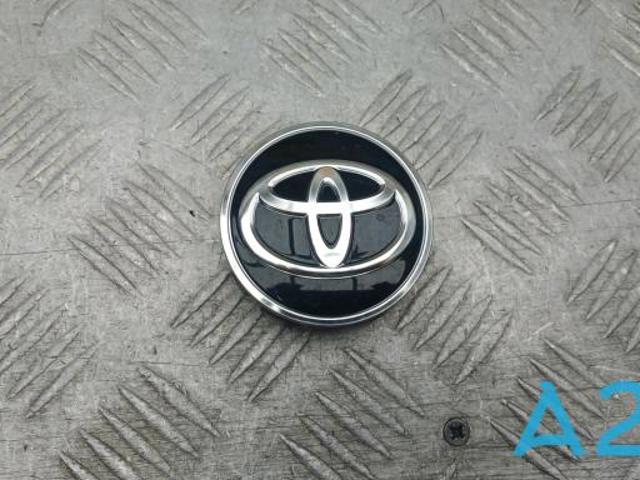 Колпак колесного диска Toyota C-HR