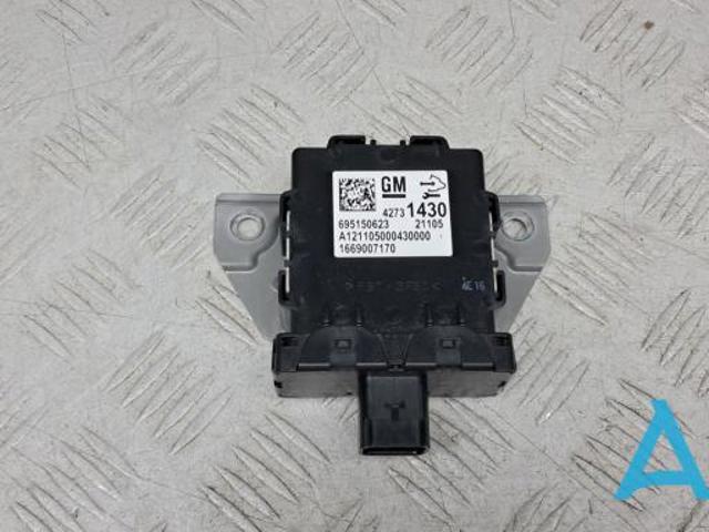 Модуль (блок ЭБУ) управления парктроником 42731430 GM