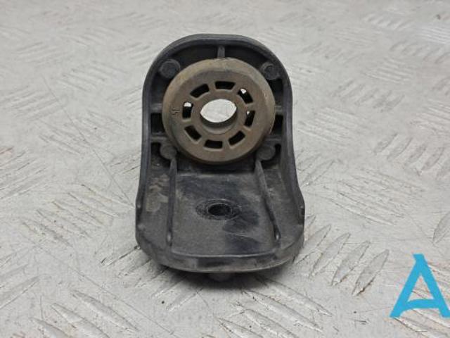 Подушка крепления радиатора 42733362 GM