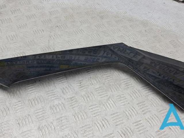 Накладка стойки кузова внешняя, задняя правая 42777017 GM