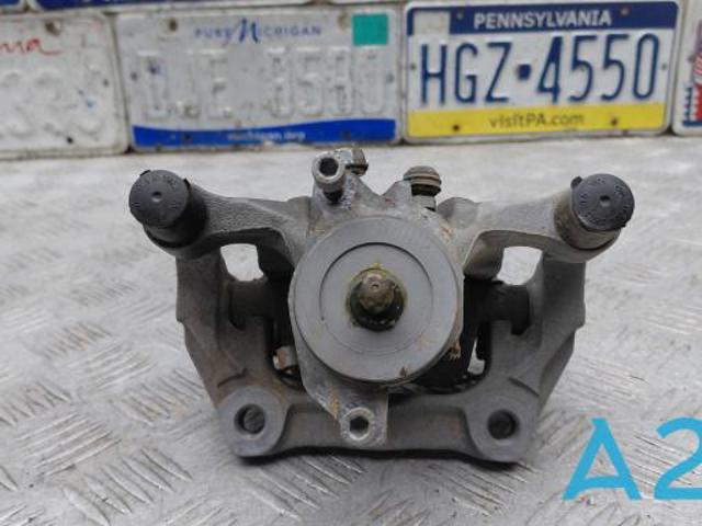 Задний левый суппорт 43019TXMA02 HONDA