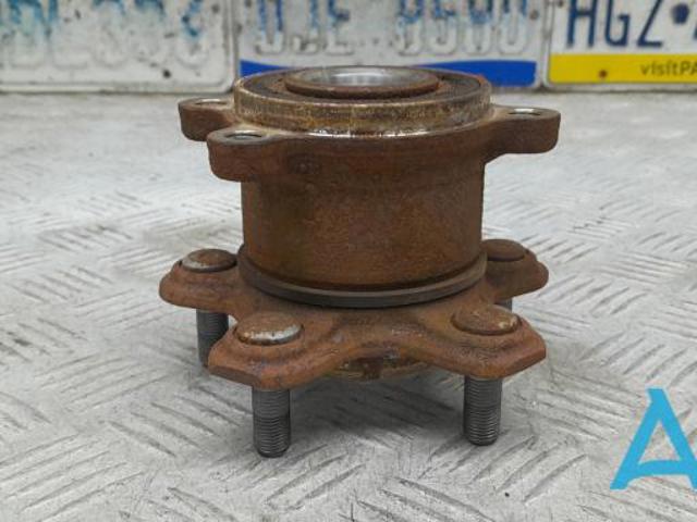 Ступица задняя (шпиндель) 432026RA1A NISSAN