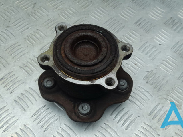Задняя шпиндель 43202JP00A NISSAN