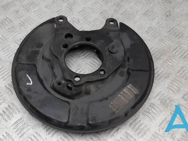 440104CU1A NISSAN Защита тормозного диска заднего левая купить в Полтава