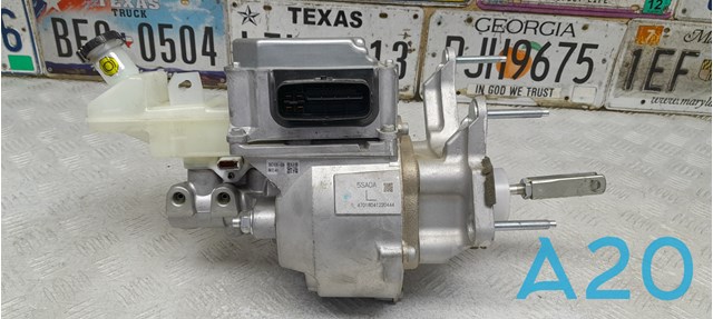 Цилиндр тормозной, главный 460075SA2A NISSAN