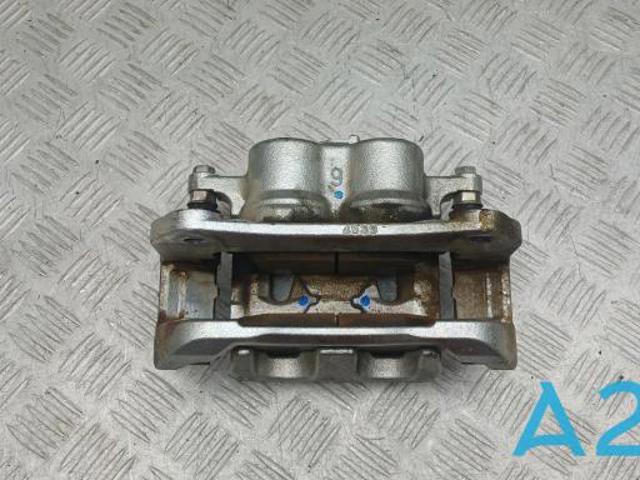 Суппорт тормозной, передний, левый 4775042130 TOYOTA