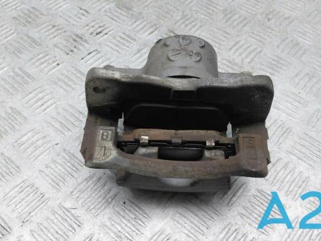 Суппорт тормозной передний левый 4775047060 TOYOTA
