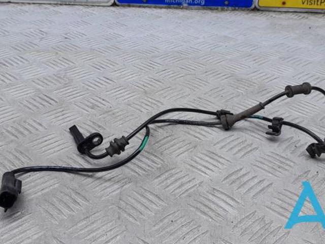 Датчик АБС (ABS) задний 4779897AB CHRYSLER