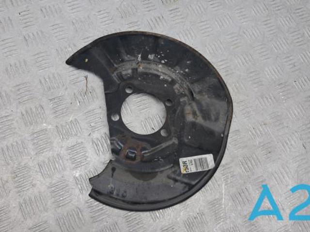 Кожух тормозного диска заднего правый 4780306010 TOYOTA