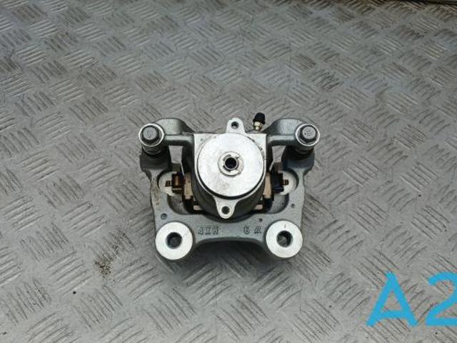 Задний правый суппорт 4783042100 TOYOTA