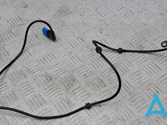 Датчик ABS задний 479005DA0A NISSAN