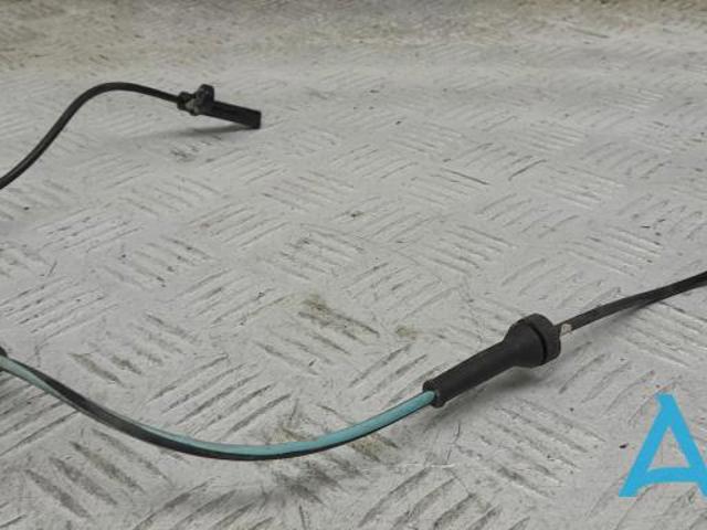 Датчик ABS передний 479106RA0A NISSAN