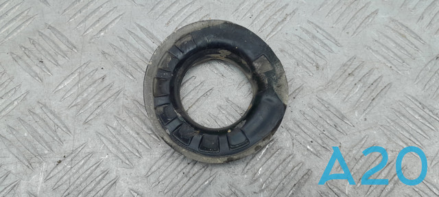 Проставка верняя задней пружины 4825775010 TOYOTA
